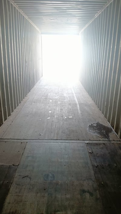 VARŠAVA, 40´HC, CARGO WORTHY, 1550€ = 37800KČ